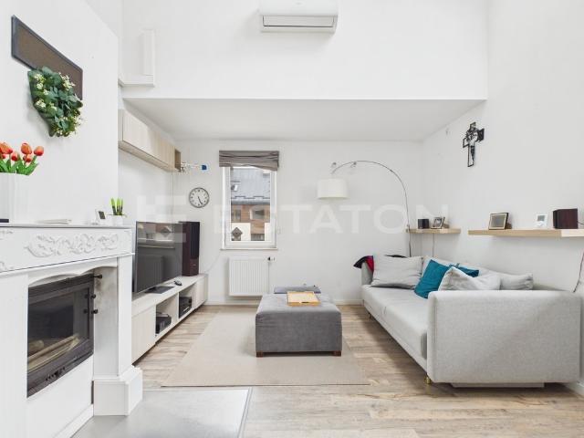 Dwupoziomowe mieszkanie 86,85 m² w Kielanówce z balkonami