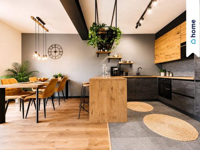 Dwupoziomowe 102 m² z własną klatką i gotowe do wprowadzenia