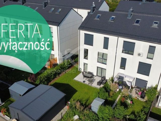 Dwupoziomowe mieszkanie z ogrodem 133 m² i designerskim wnętrzem