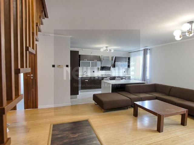 Dwupoziomowe 67 m² z dużym tarasem i 2 łazienkami polecam