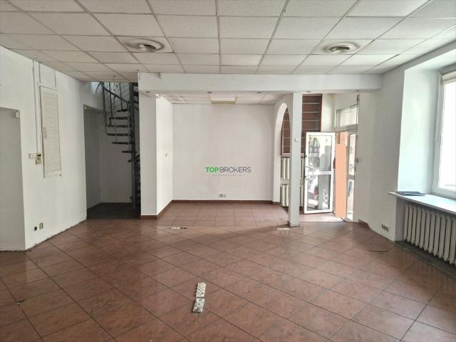 Dwupoziomowy lokal 90 m2 w centrum Warszawy, klimatyzacja