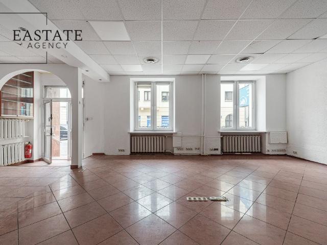 Dwupoziomowy lokal w centrum Warszawy, 93 m2, blisko metra