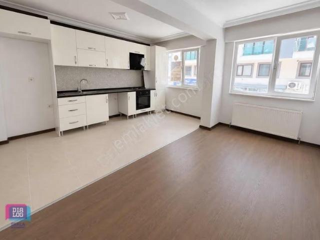 Dtr Fethiye Mahallesinde Merkezi Konumda Satılık 3+1 Daire