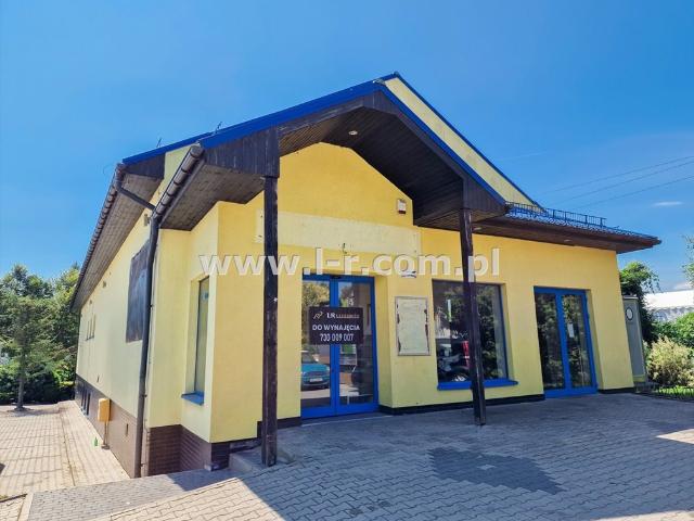 Duży lokal 322 m2 w centrum Marklowic, klimatyzacja