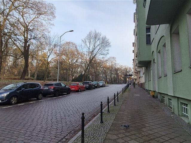 Duży 5 pokojowy lokal na sprzedaż w Szczecinie