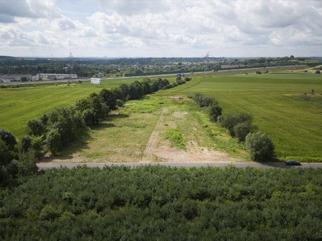 Duża działka 1,2 ha pod zabudowę w Dobieszowicach