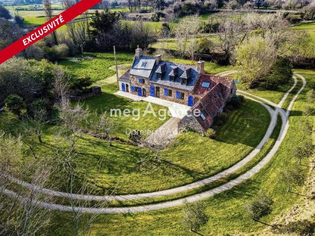 Du charme dans un superbe environnement ! 131m² Pleumeur Bodou