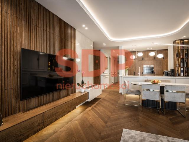 Duże 3 pokojowe mieszkanie z balkonem w centrum Wrocławia