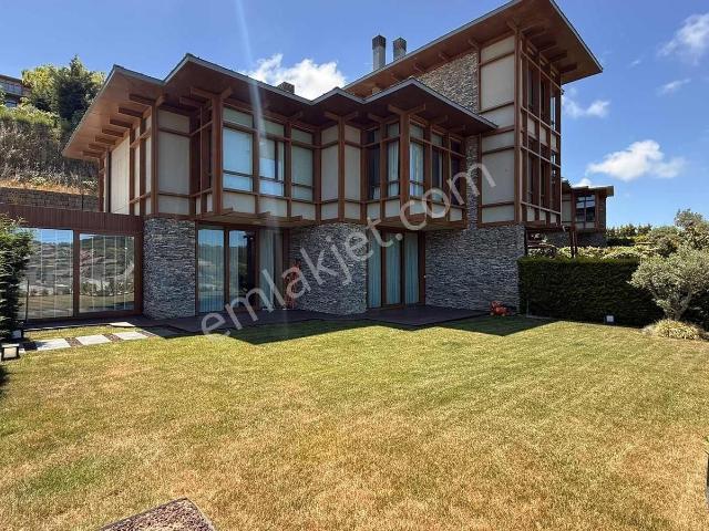 Düşler Vadisi Riva'da B2 Tipi 3+1 180m2 'den 4+1 Çevrilmiş Villa