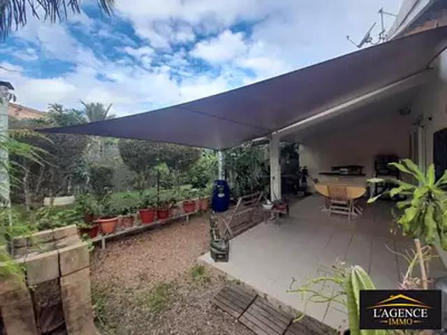 Dumbéa 98835 Achat / Vente maison 3 pièces t3 terrasse