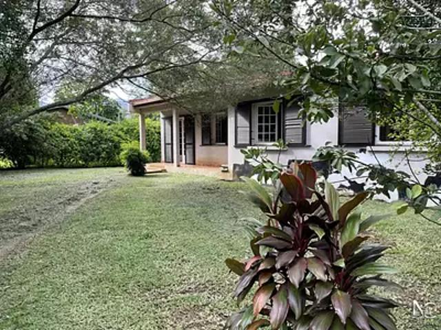 Dumbéa 98835 Achat / Vente maison 4 pièces t4 terrasse