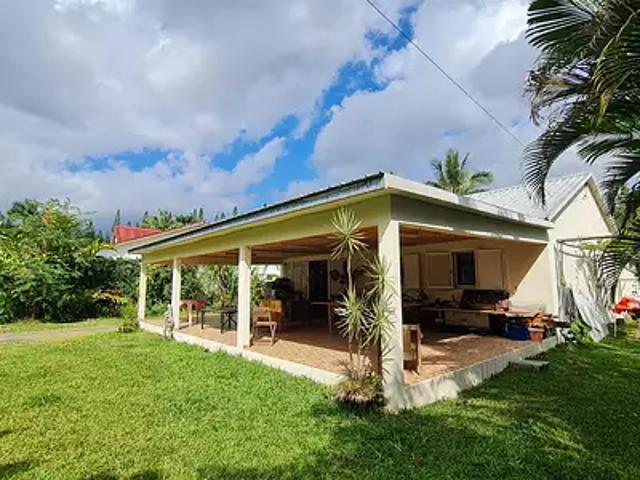 Dumbéa 98835 Achat / Vente maison 6 pièces t6 terrasse