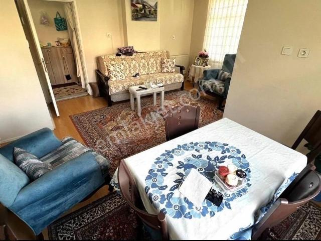 Dumlupınar Mah Arakat 1+1 Satılık Balkonlu Daire