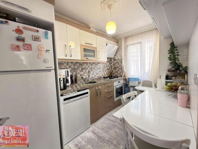 Dumlupınar Mh.arakat Çift Cephe 2+1 Kare Kulanışlı Satılık Daire