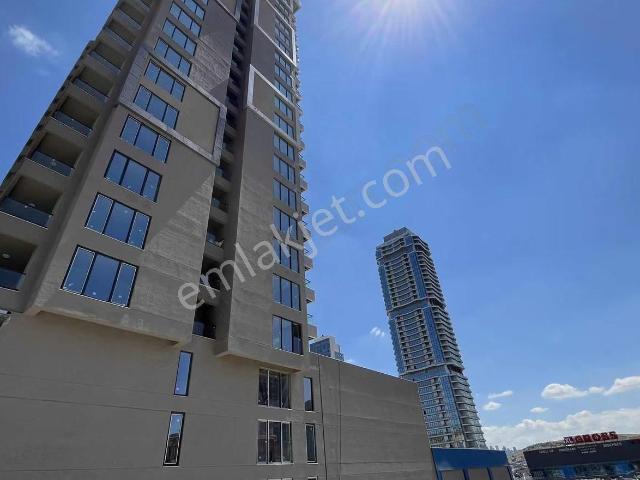 Dumlupınar Bulvarı'nda Prime Plaza Suite'te Satılık 2+1 Daire