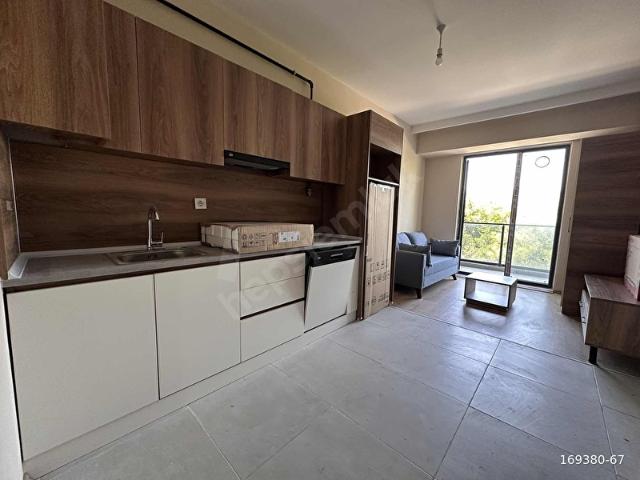 Dumlupınar Site İçi Geniş 1+1 Full Eşyalı Sıfır