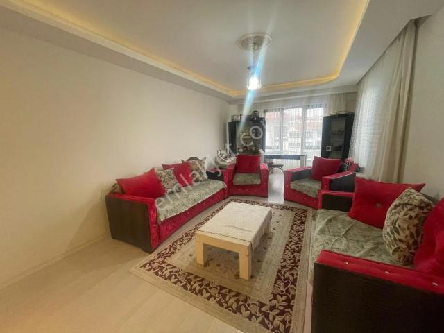 Dumpınar Mah. Satılık 2+1 Daire Başakşehir Sitesinde