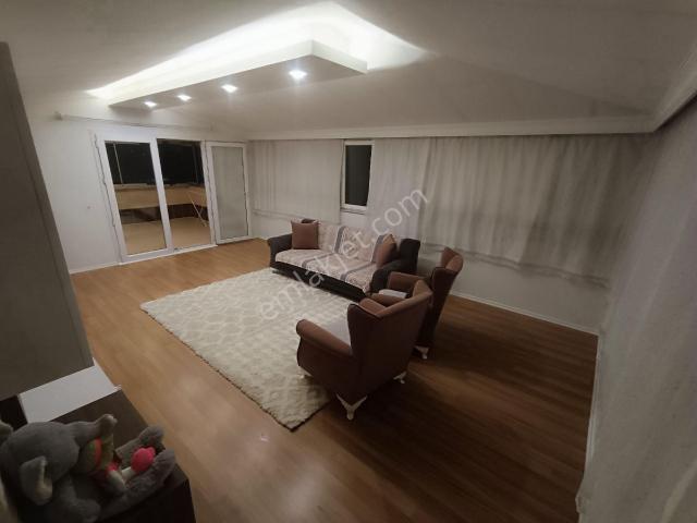 Dünyagöz Karşısı Sitede 4+1 Geniş Satılık Dubleks