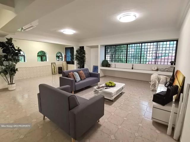 Dunearn Road D11, Condominium