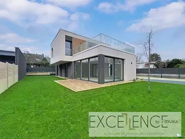 Dunkerque 59240 Achat / Vente maison 8 pièces t8 terrasse parking