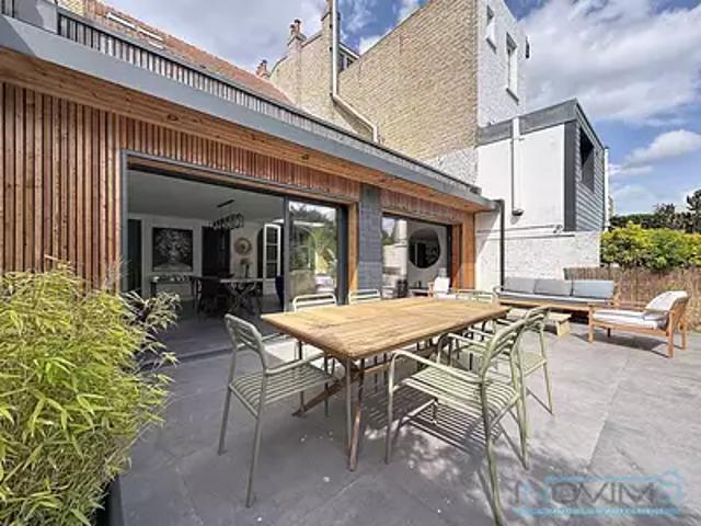 Dunkerque 59240 Achat / Vente maison 8 pièces t8 terrasse parking