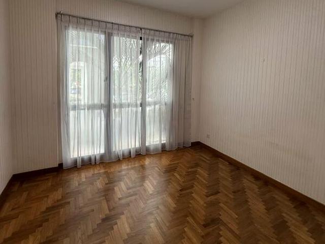 Dunman View D15, Condominium