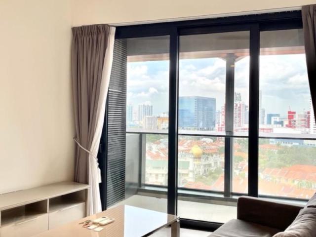 Duo Residence Condominium For Rent, $4,700, 1 Bed 1 Bath 689 sqft $6.82 psf