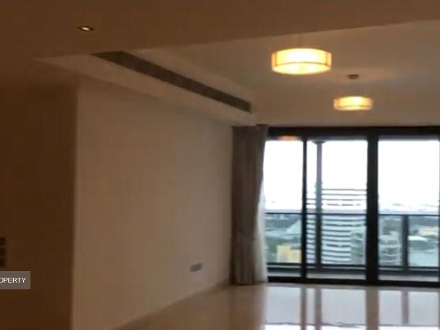 Duo Residences D7, Apartment
