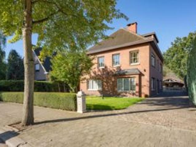 Duo woonst Villa met veel mogelijkheden