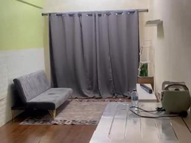 Dua Residensi Apt Teluk Kumbar 3Bedrooms 700sf 1Covered Carpark