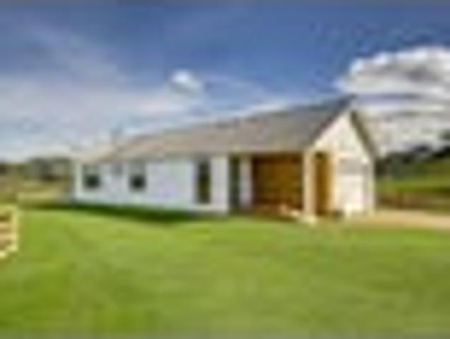 Dual homes, extraordinary views
