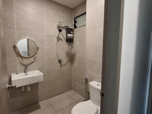 DUAL KEY KENNY HILL RESIDENCE 2 APARTMENT FOR RENT AT KUCHING SARAWAk