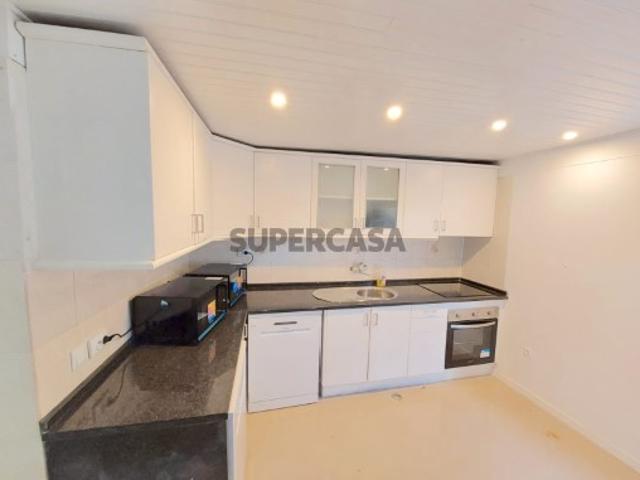 Duas Moradias Remodeladas com Logradouro na Ajuda, com Rendimento, em Lisboa