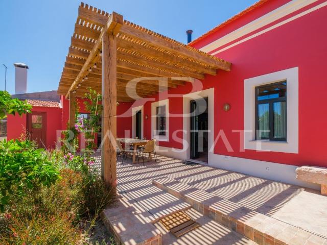 Duas CASAS, no total T8 Townhouse e Country Cottage I Grân. 349m² Grândola e Santa Margarida da Serra