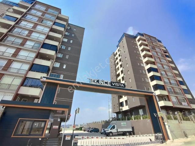 Dublex Sevenlere Özel! Az Katlı Teraslı Site İçer Geniş 3b 5+1
