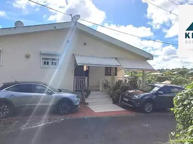 Ducos 97224 Achat / Vente maison 8 pièces t8 terrasse parking