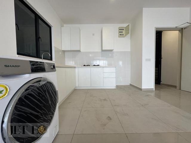 Duduk Se Ruang Apartment Eco Sanctuary