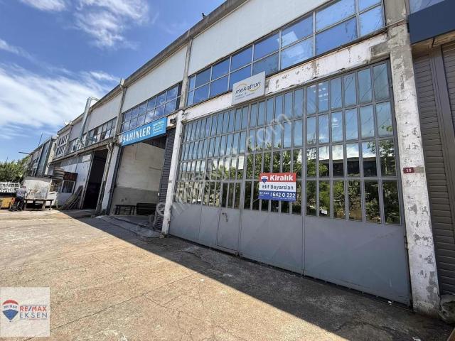 Dudullu Osb Des Sanayi Sitesi 365 M2 Vinçli Kiralık Dükkan