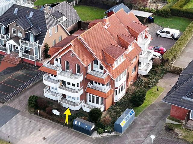 DUHNEN: Ferienwohnung in erster Hausreihe direkt am Deich