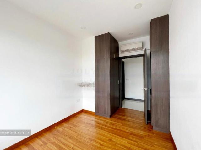Duku Place D15, Apartment