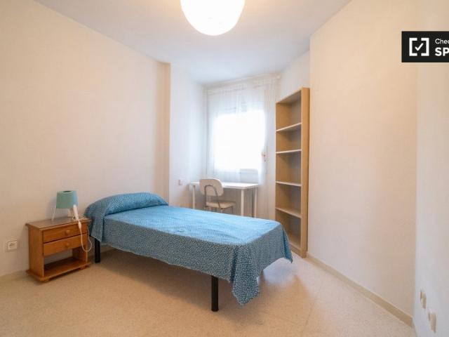 Dulce habitación para alquilar, apartamento de 3 dormitorios, Vicálvaro, Madrid