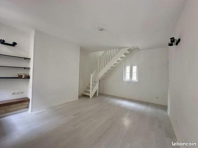 Duplex/Triplex 2 pièces 42 m²