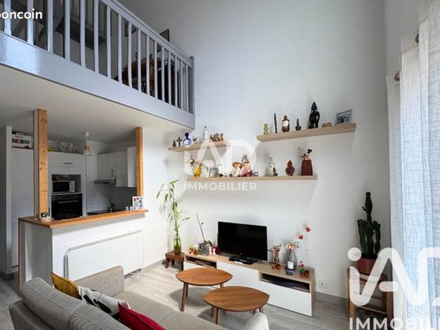 Duplex/triplex 2 pièces 67 m²