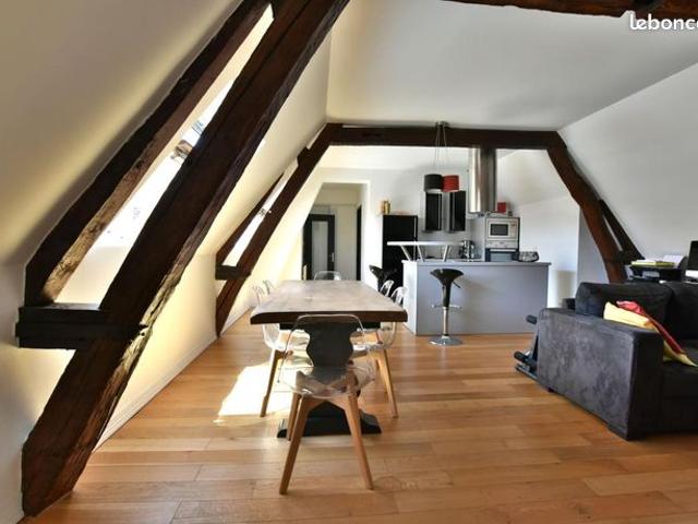 Duplex/Triplex 2 pièces 90 m²