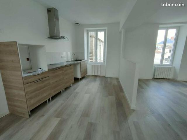 Duplex/Triplex 3 pièces 77 m²