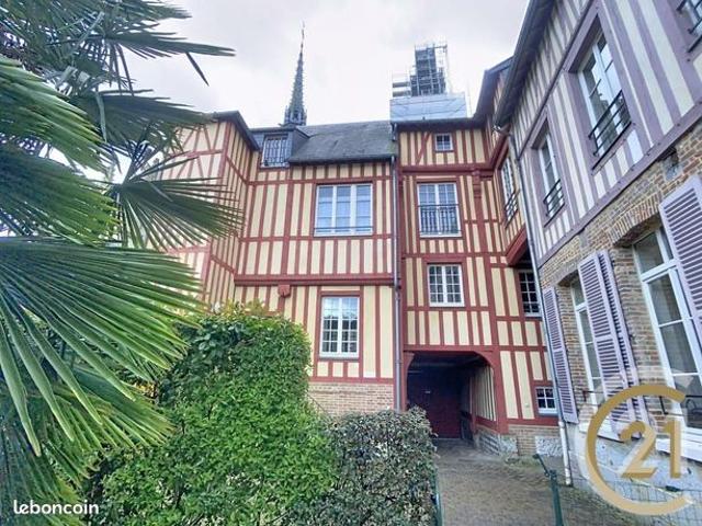 Duplex/Triplex 3 pièces 80 m²