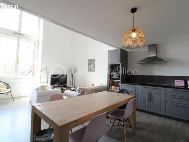 Duplex/Triplex 3 pièces 97 m²