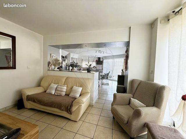 Duplex/Triplex 3 pièces 93 m²