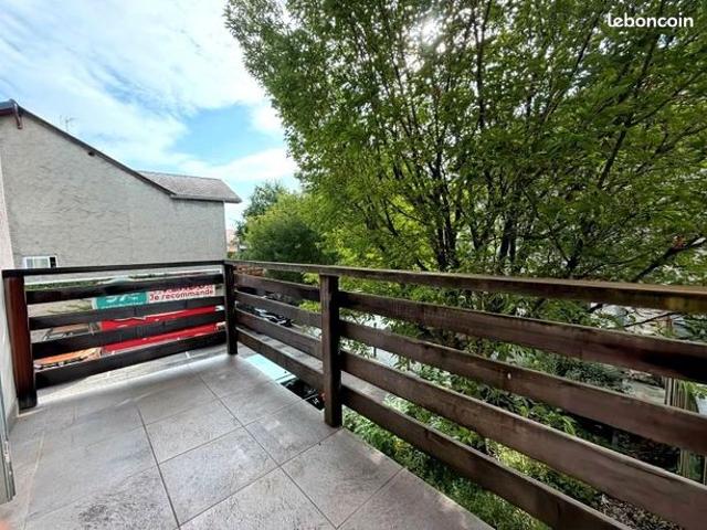 Duplex/Triplex 4 pièces 77 m²