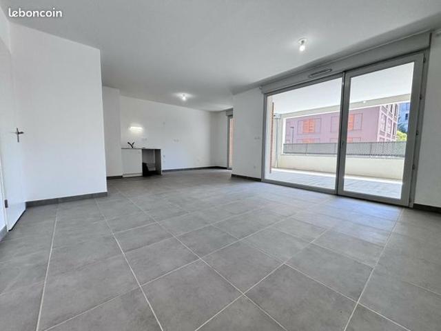 Duplex/Triplex 4 pièces 84 m²